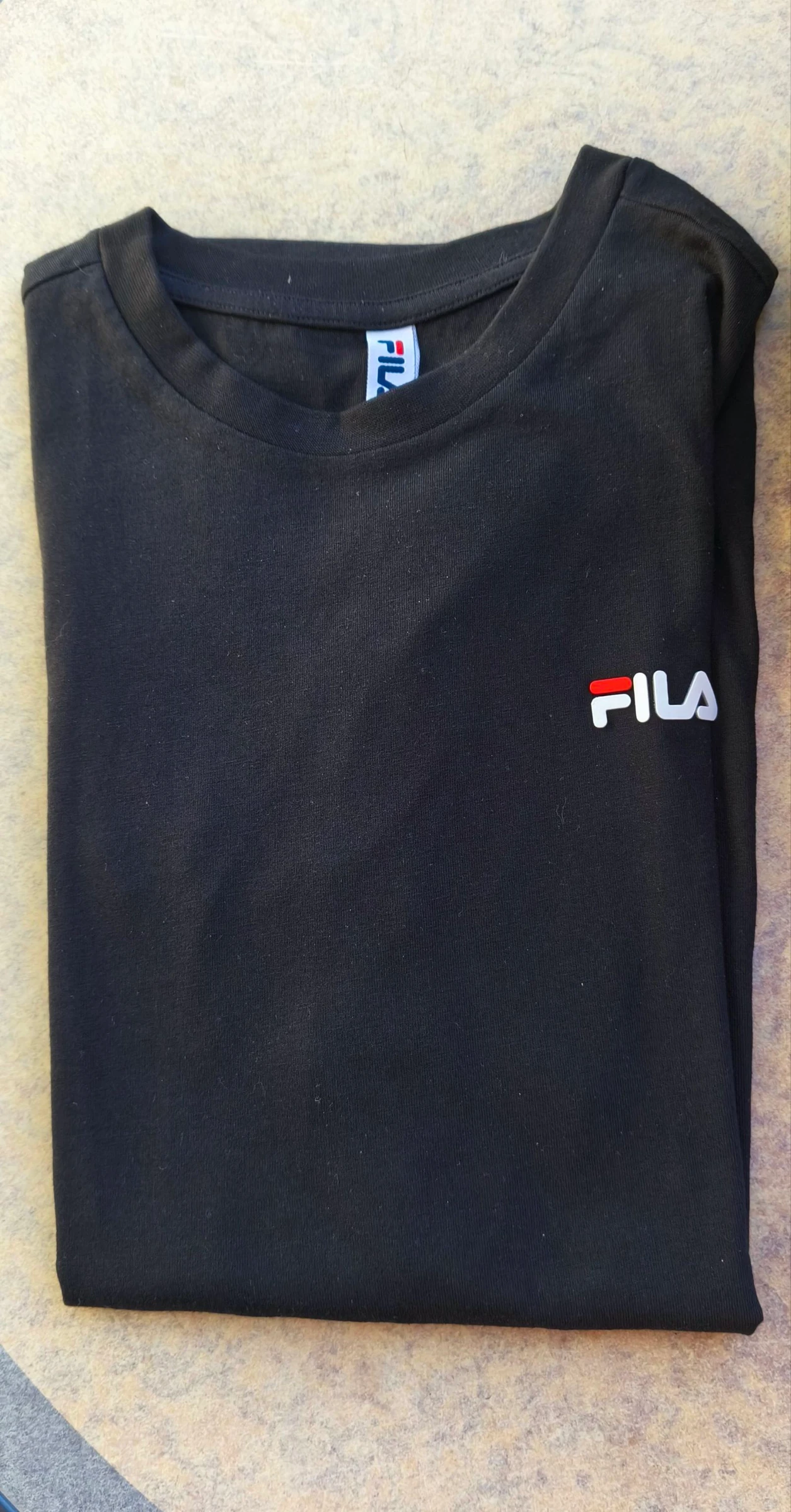 Summer lot, FILA, Converse, Lois... – photo 3